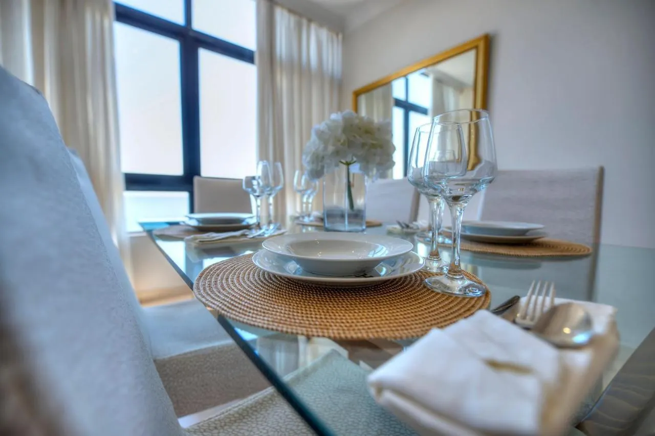 Large Seafront 3 Bedroom Apartment In The Heart Of Sliema - Mmai1-2 Malta
