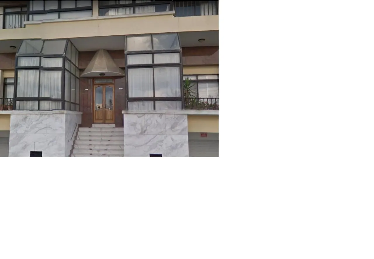 Large Seafront 3 Bedroom Apartment In The Heart Of Sliema - Mmai1-2 Malta