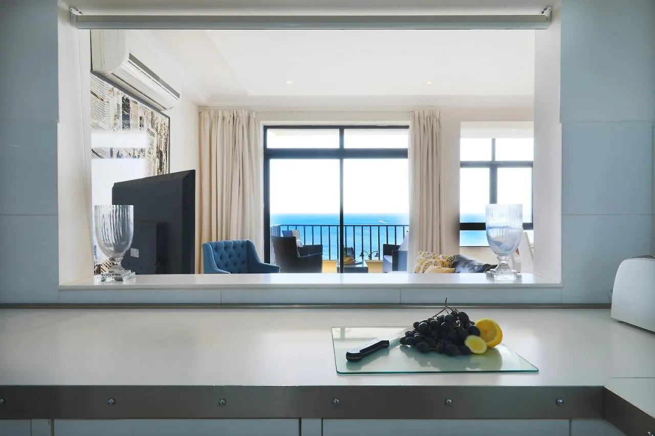 Large Seafront 3 Bedroom Apartment In The Heart Of Sliema - Mmai1-2 Malta